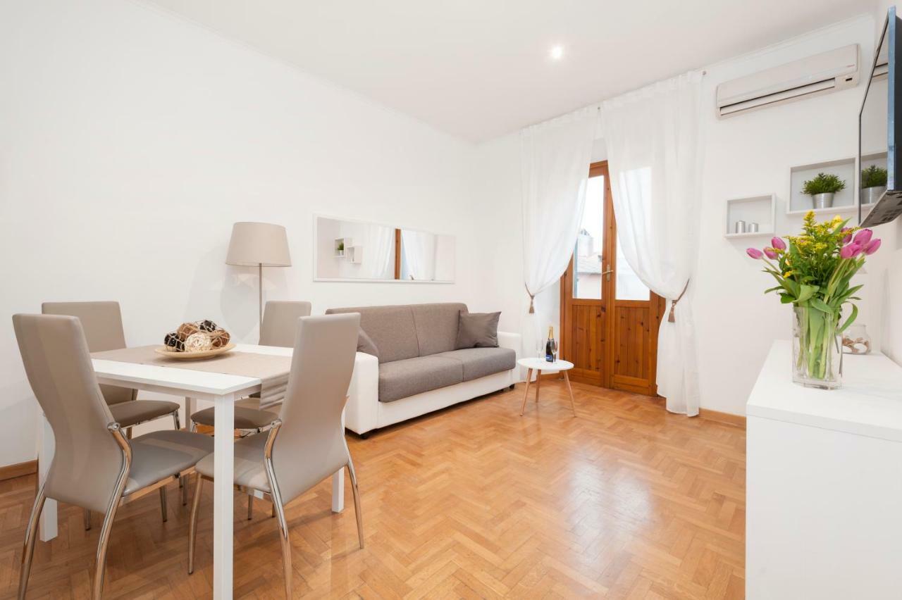 White Flat Labicana Rome Buitenkant foto